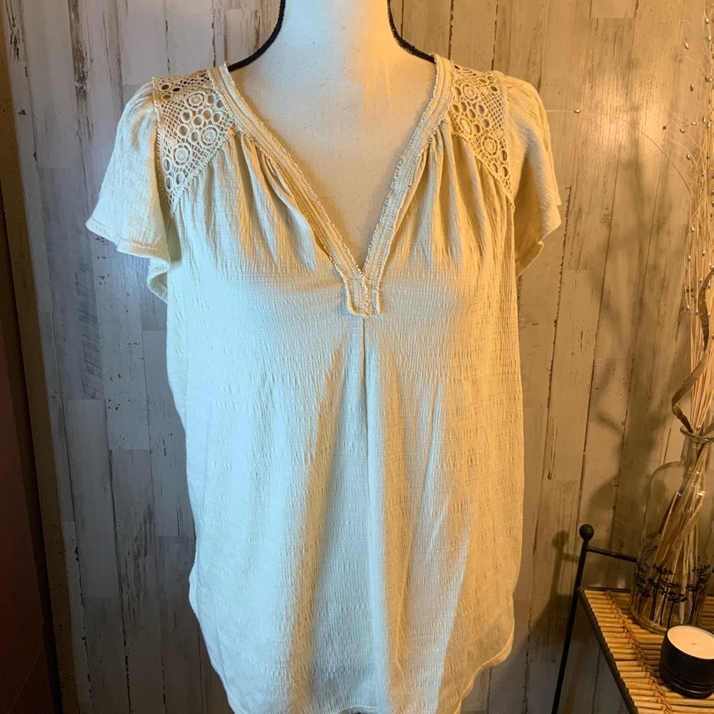 Max Studio v neck. Size S